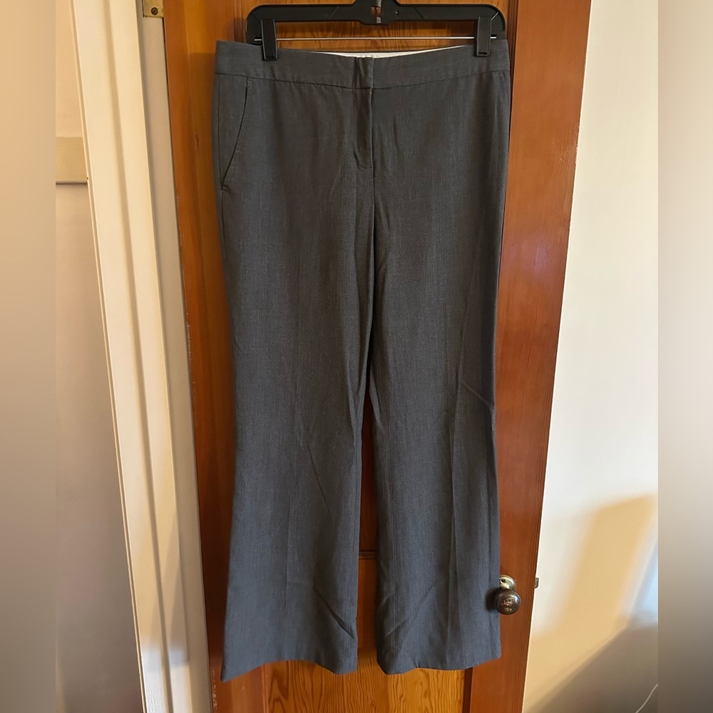 BCBG Size 6 Women’s Dress Pants